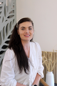 Mrs. Nic-Marie Scheepers